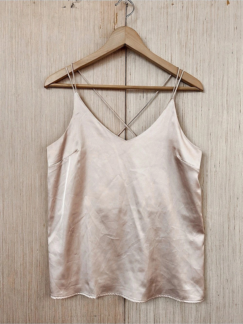 Ekouaer Satin Cami in Champagne Like New